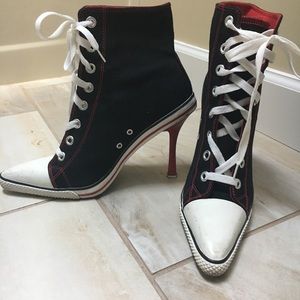 High heeled sneakers